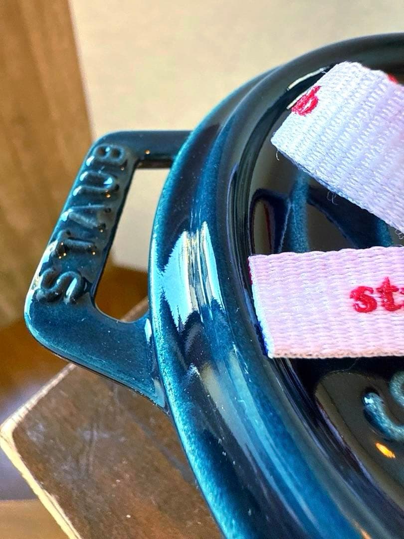 お値下げ！ストウブＳＴＡＵＢ限定色ラメール正規ココットラウンド１０ｃｍ新品保証付