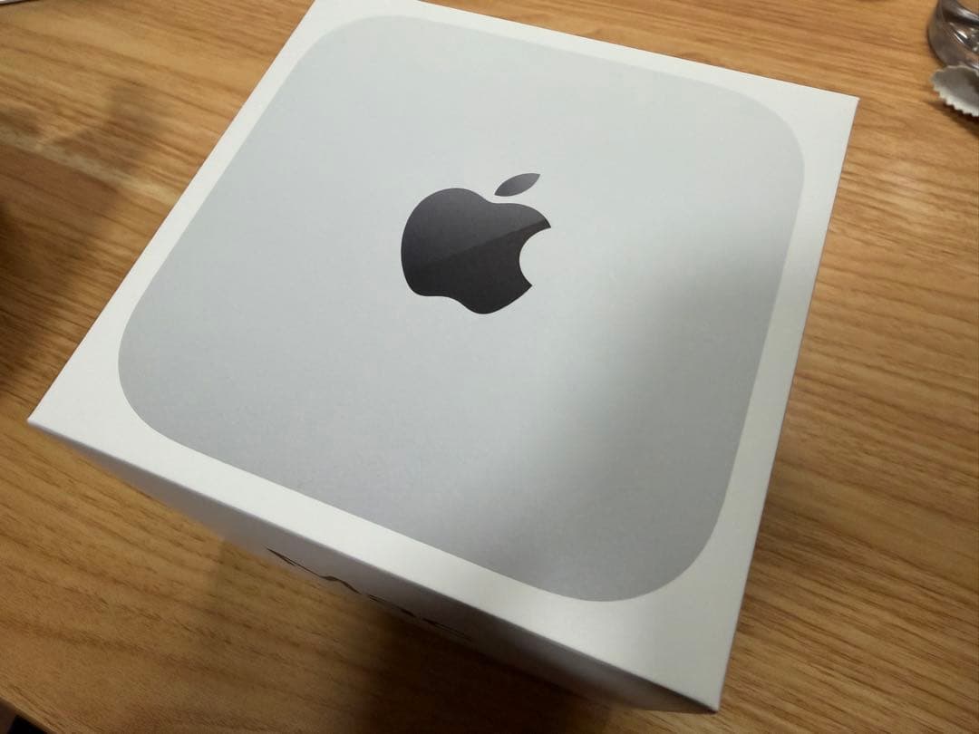 Apple 2024 Mac mini M4チップ 16GB / 256GB