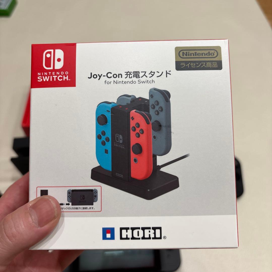 （ジャンク）Nintendo Switch 本体 + アクセサリー多数