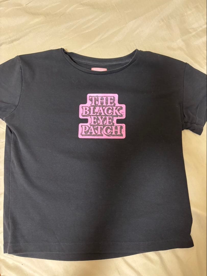 BLACK EYE PATCH 半袖Tシャツ ブラック