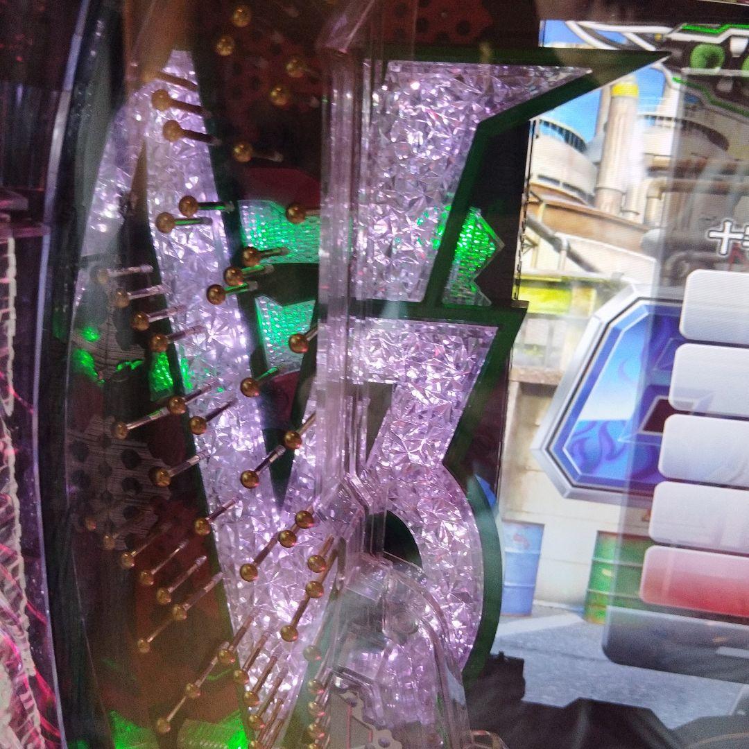 ちゃぴ パチンコ仮面ライダー　V3 実機　 自動循環器内蔵　キャスター付き
