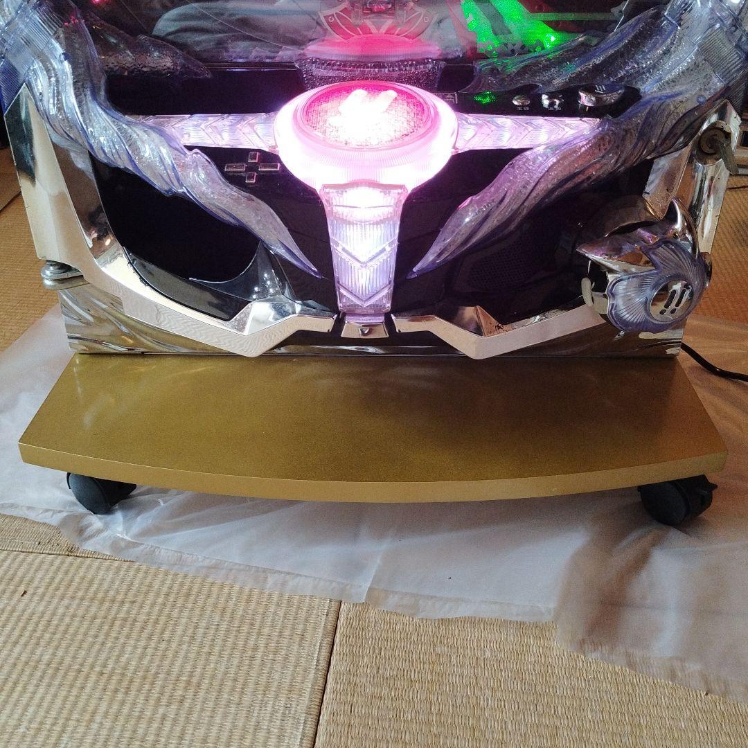 ちゃぴ パチンコ仮面ライダー　V3 実機　 自動循環器内蔵　キャスター付き