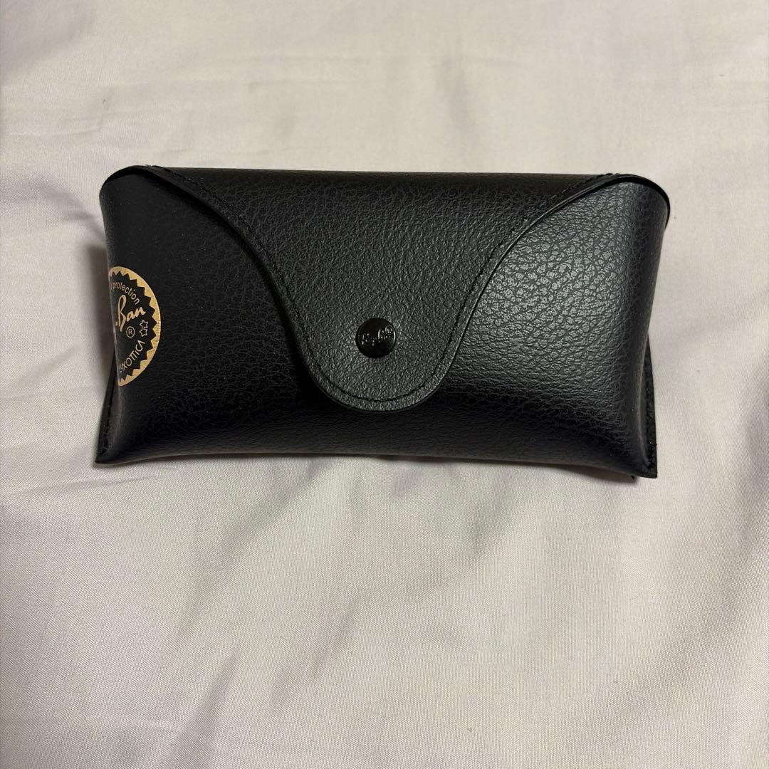Ray-Ban サングラス 黒 未使用　定価24,000