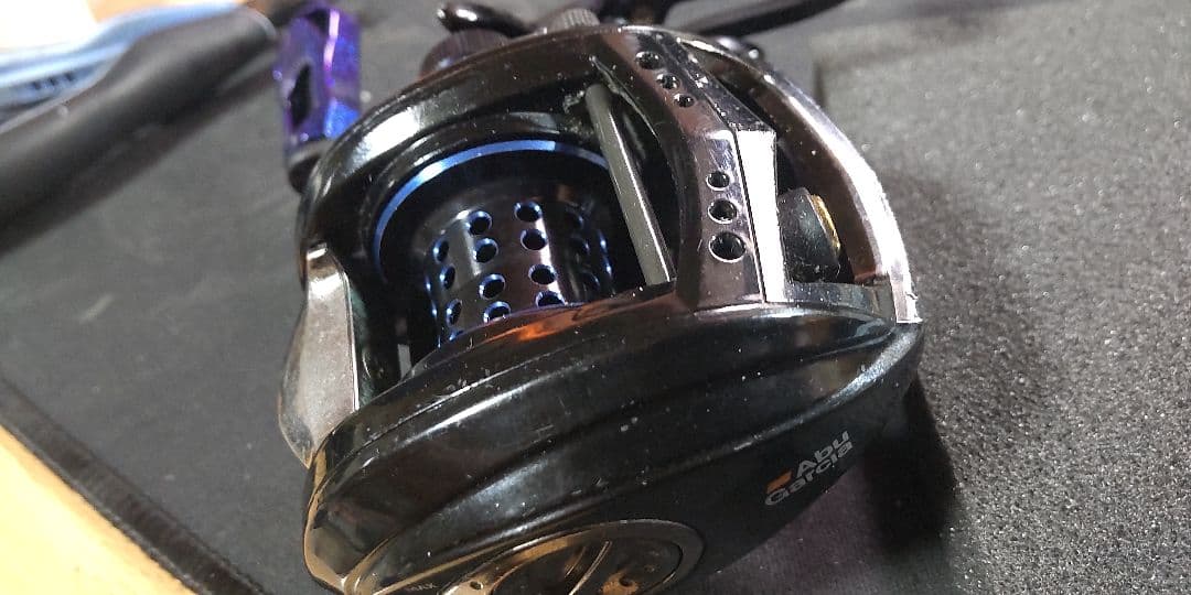 最終お値下げAbu Garcia Revo Deez 6-L軽量化146g