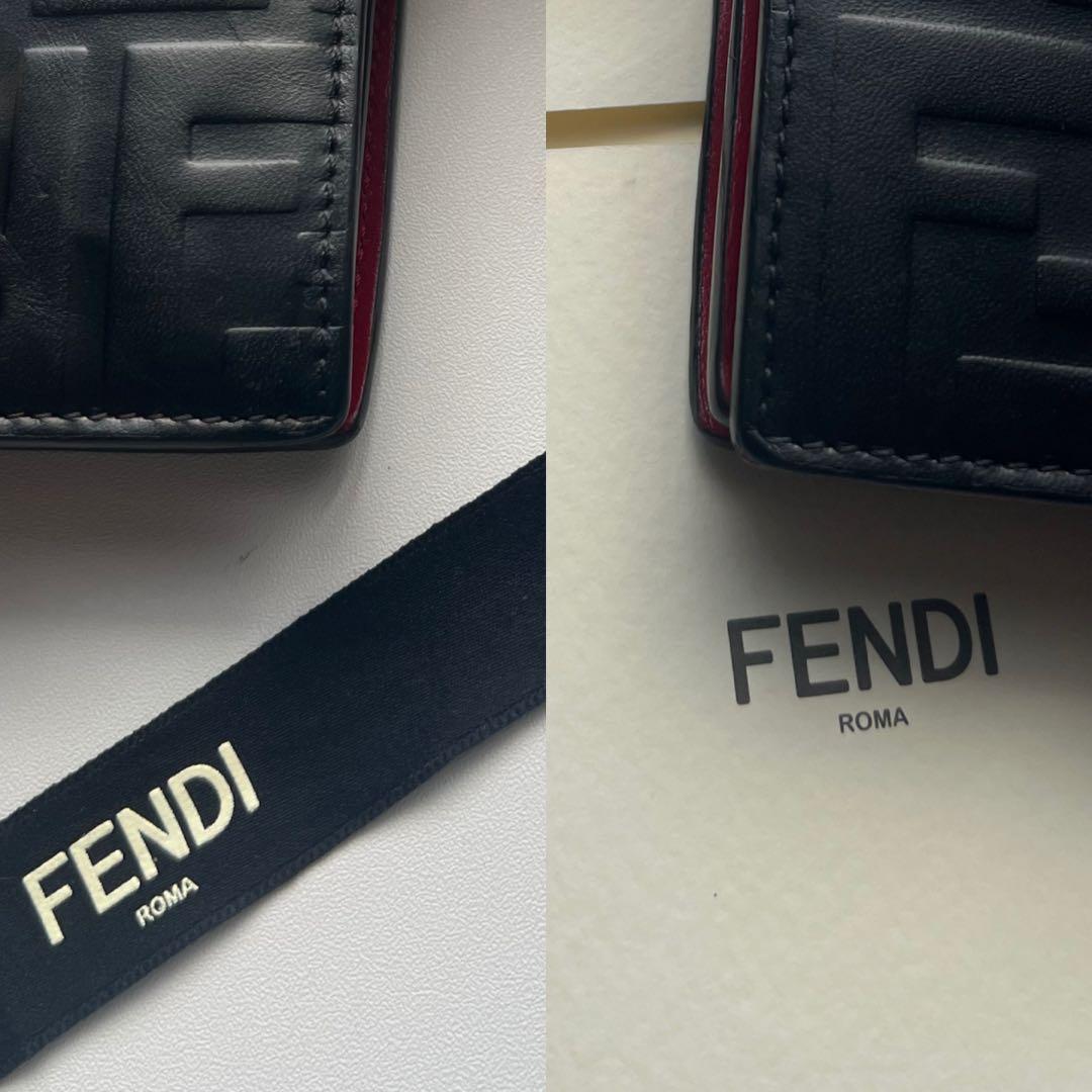 224 極上美品 FENDI フェンディ ズッカ 2つ折り財布