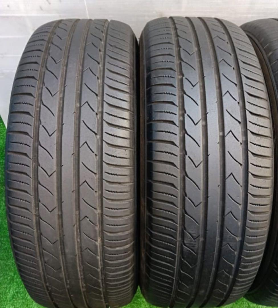 タイヤ・ホイール 215/60R16 95H TOYO SD-7