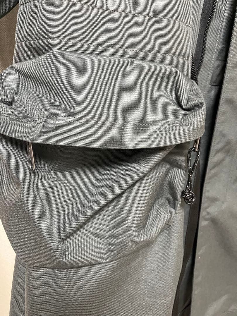 『期間限定値下げ』UNDERCOVER × EASTPACK コート　L