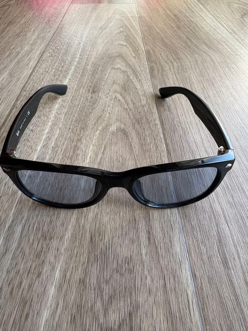 レイバン　NEWWAYFARERサングラス