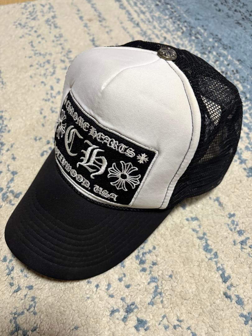 CHROME HEARTS トラッカーキャップ ホワイト/ブラック