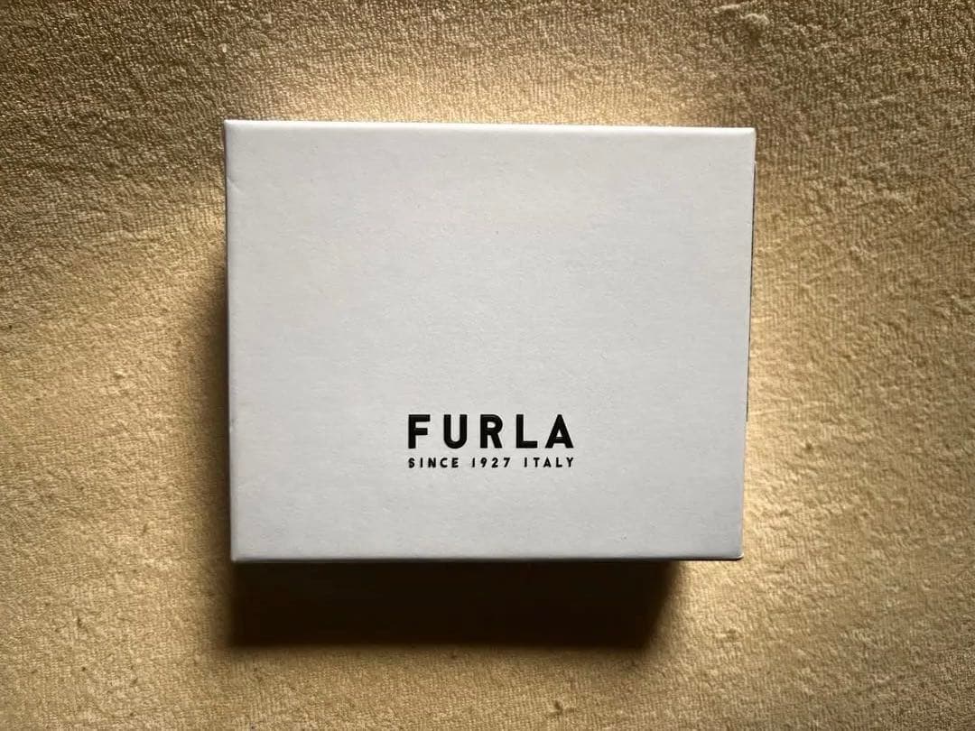 FURLA 黒 レザー 名刺入れ