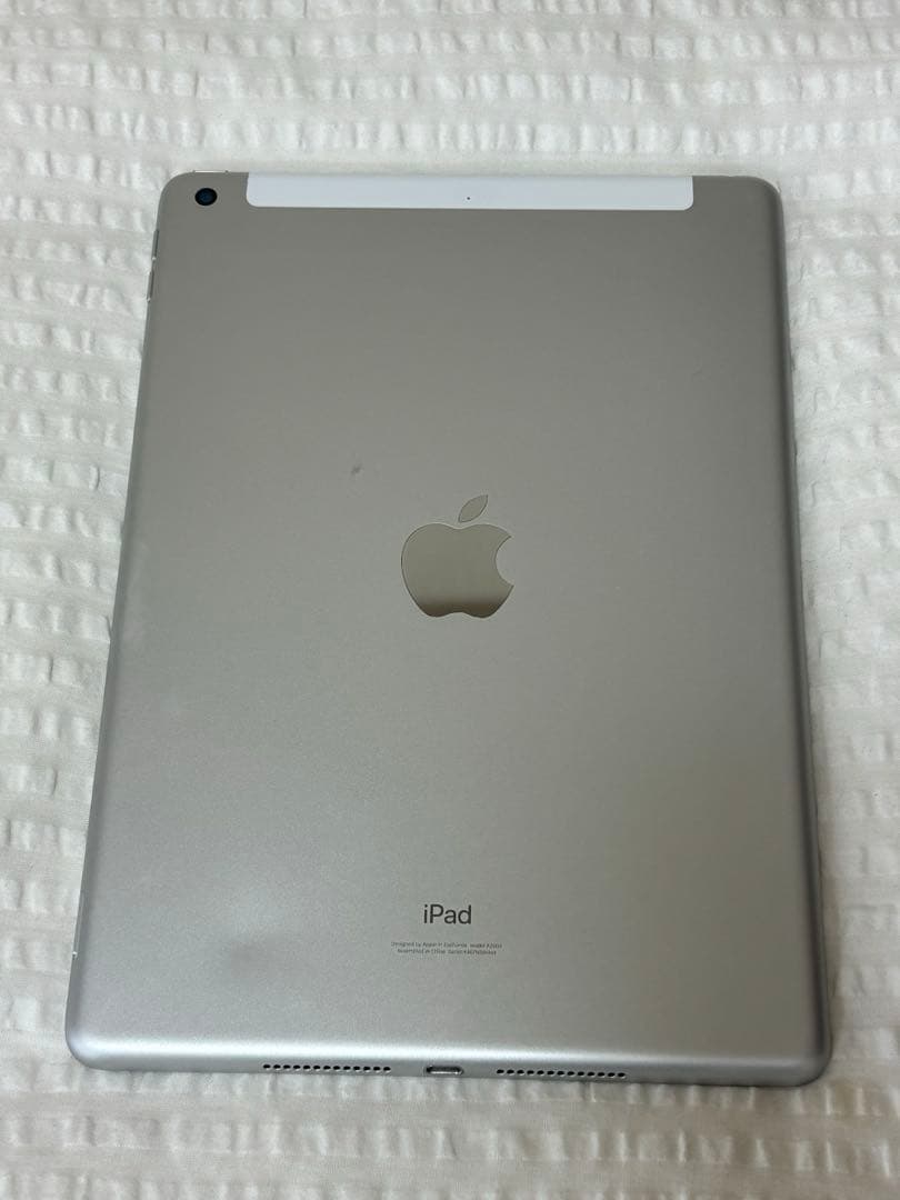 Apple iPad 第9世代64GB Wi-Fiモデル シルバー本体