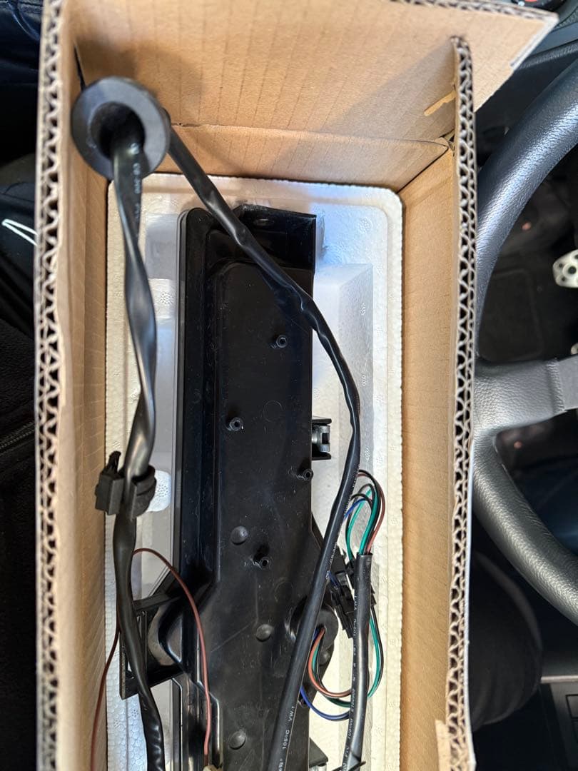 トヨタ86 LEDテールランプ V字型