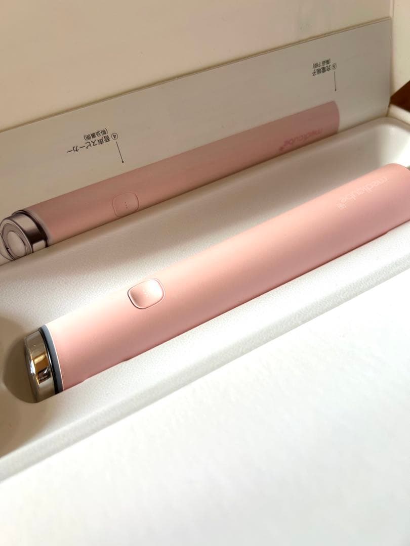 メディキューブ　ブースタープロミニ　（美顔器 ピンク）