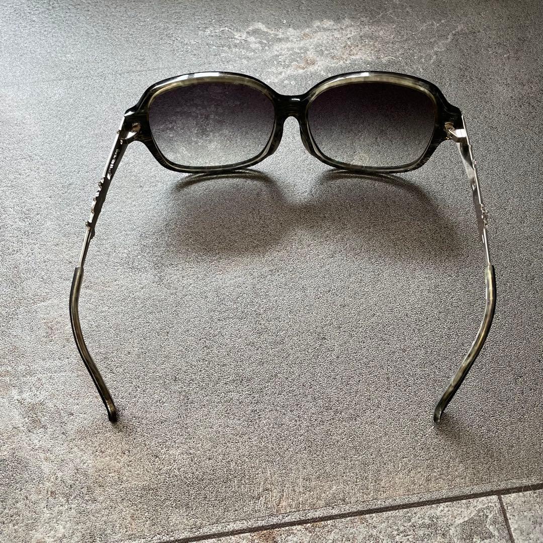 Vivienne Westwood オーバーサイズサングラス