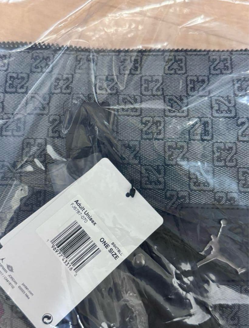 海外限定　Nike Monogram Duffle Bag FJ6787-070