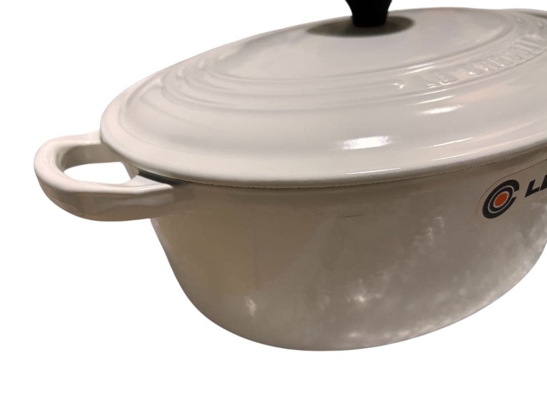 未使用 ル・クルーゼ ココットオーバル 27cm ホワイト 4.2L