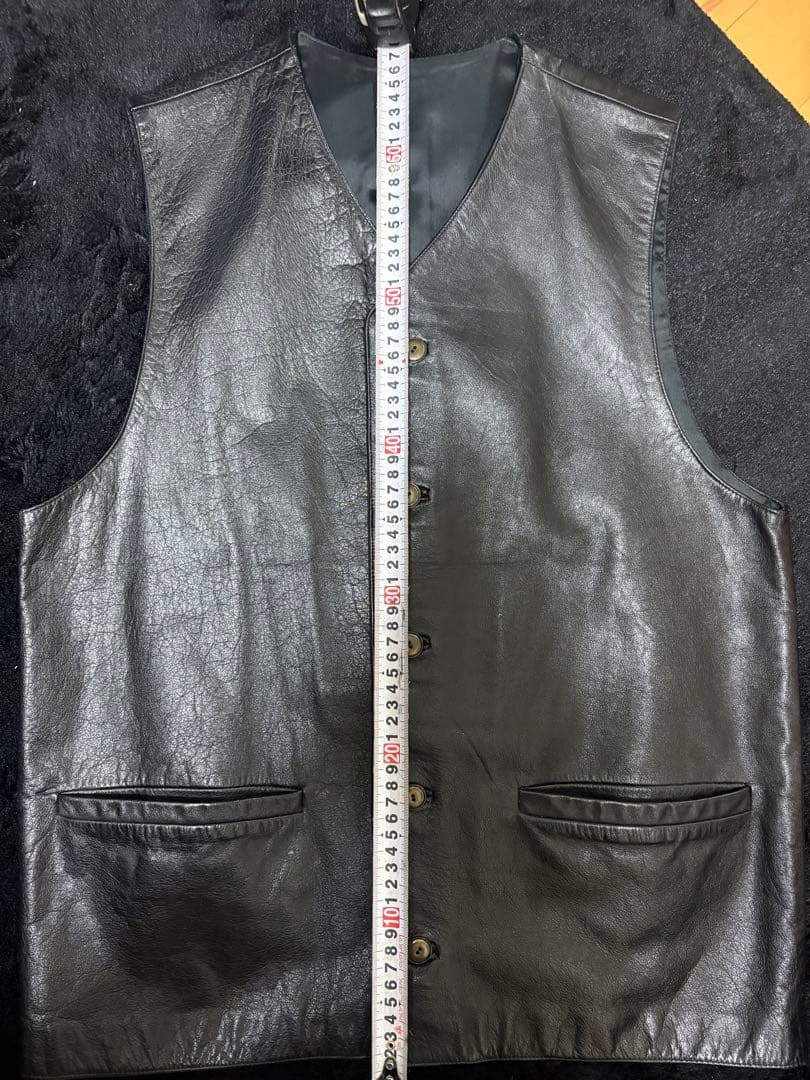 黒 切り替えレザー ベスト 前面ボタン