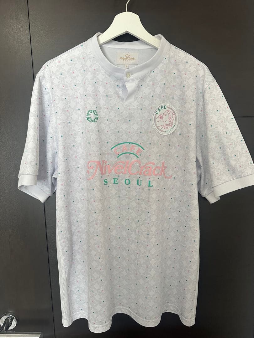 NivelCrack ドット柄 Tシャツ ホワイト