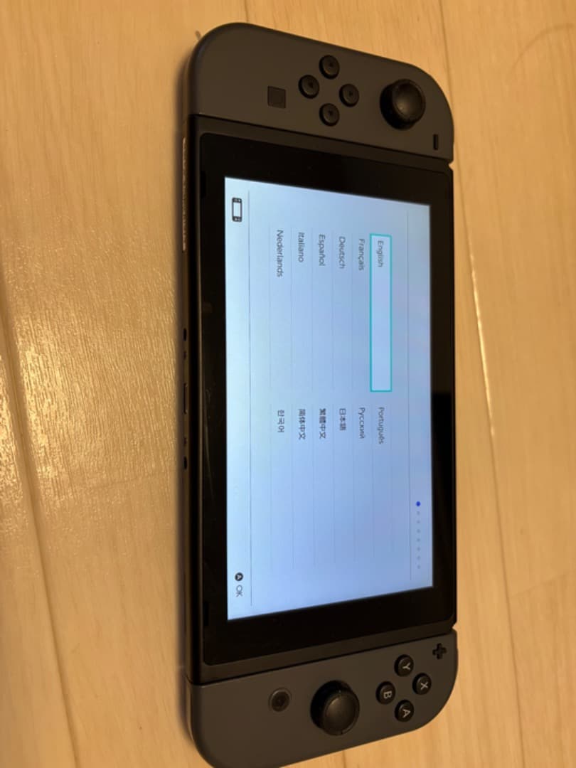 美品 Nintendo Switch 本体　動作確認済み 付属品ありおまけあり