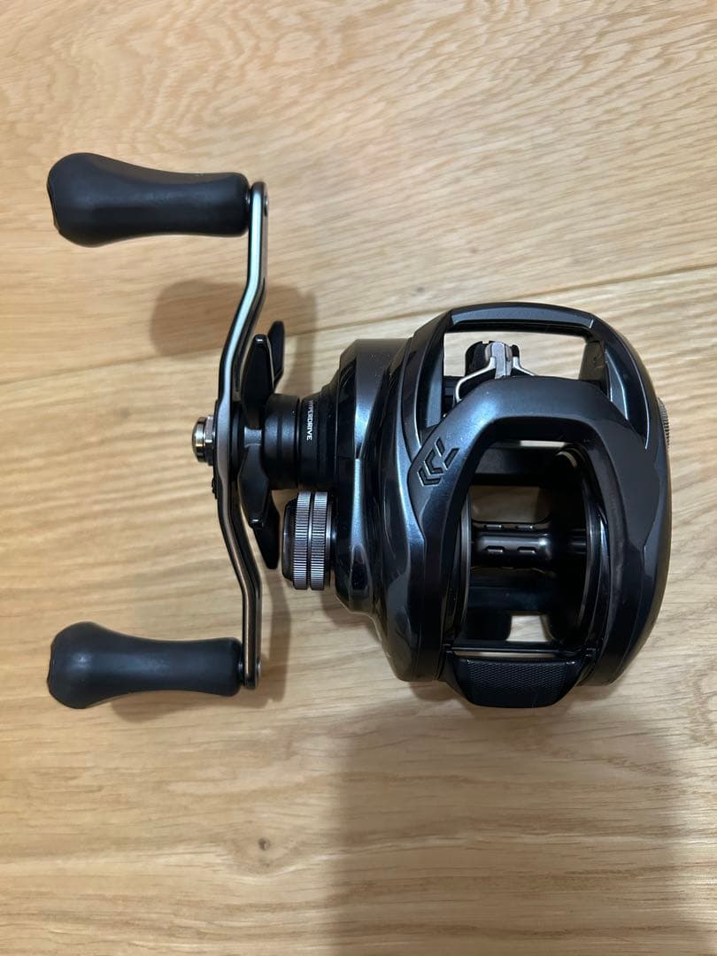 ダイワ TW 300XH L ベイトリール