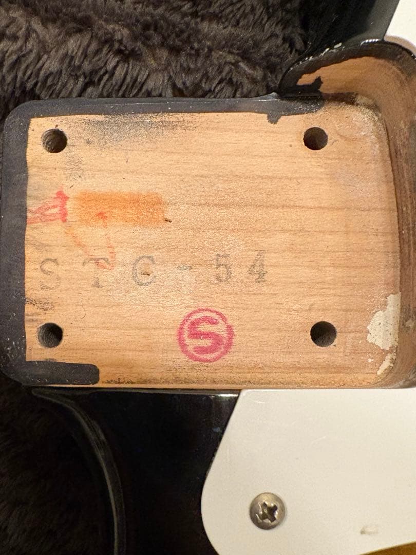 FenderJapan STC-54 freedom製トレモロ換装 1990年