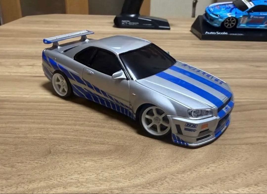 MRD & 京商ミニッツ 希少ボディ2個付きセット・S15はボディカスタム品