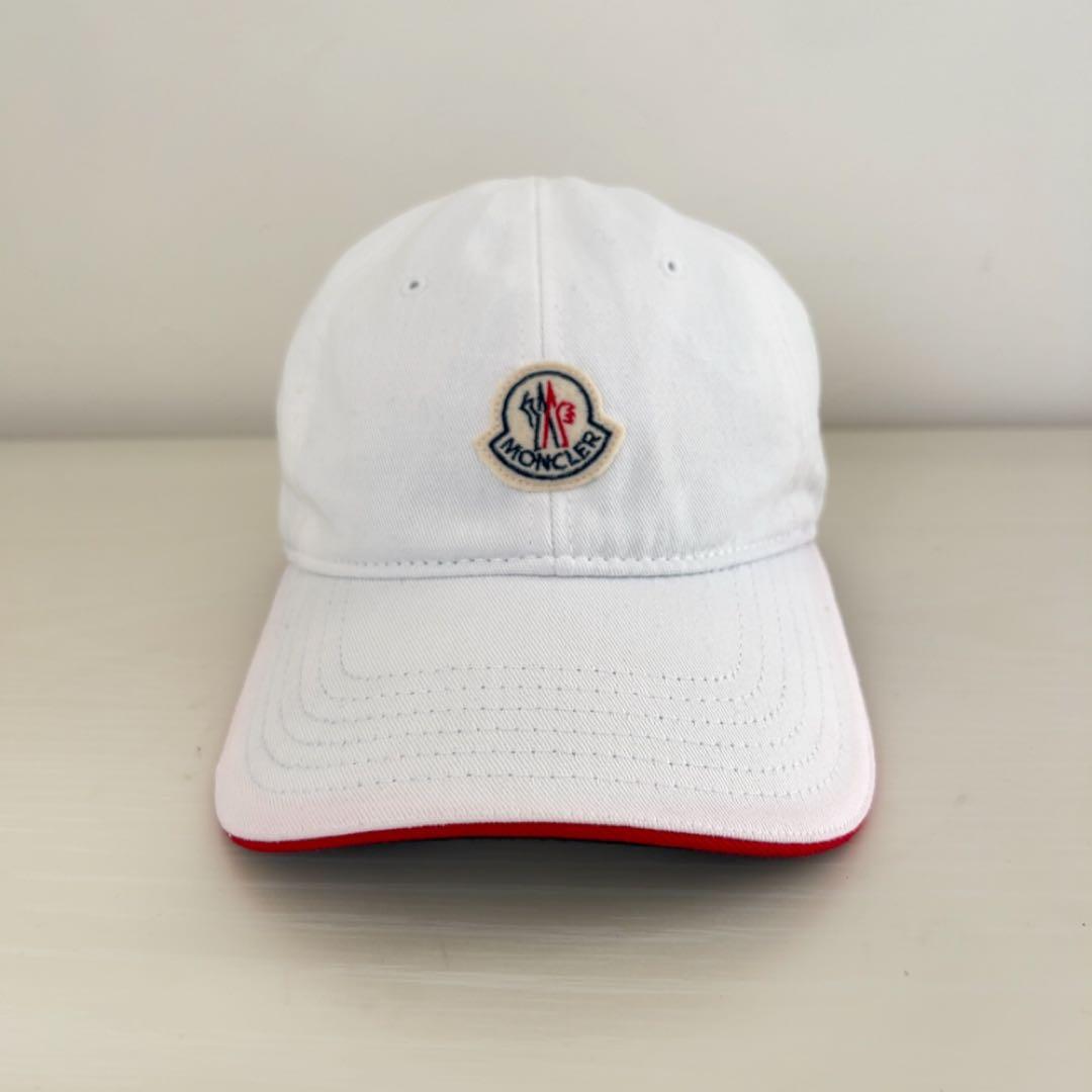 美品 MONCLER モンクレール ベースボールキャップ ユニセックス 白
