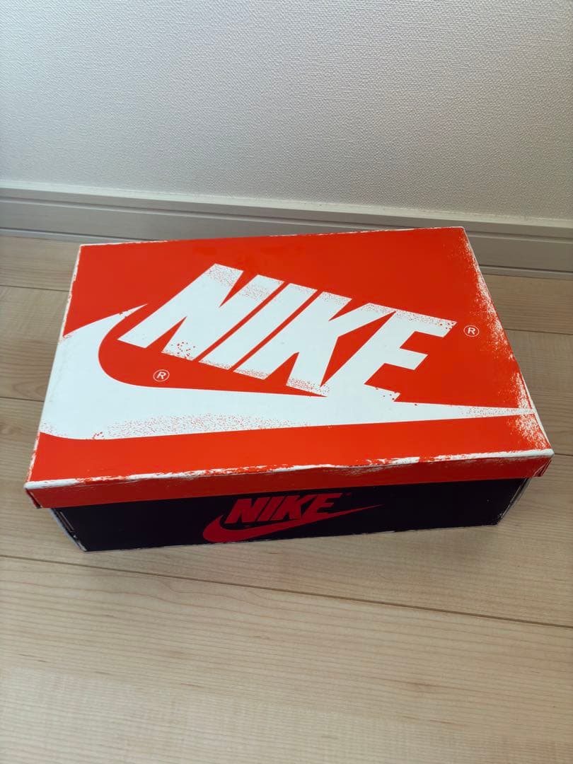 靴 Air Jordan 1 High Lost & Found/Chicago