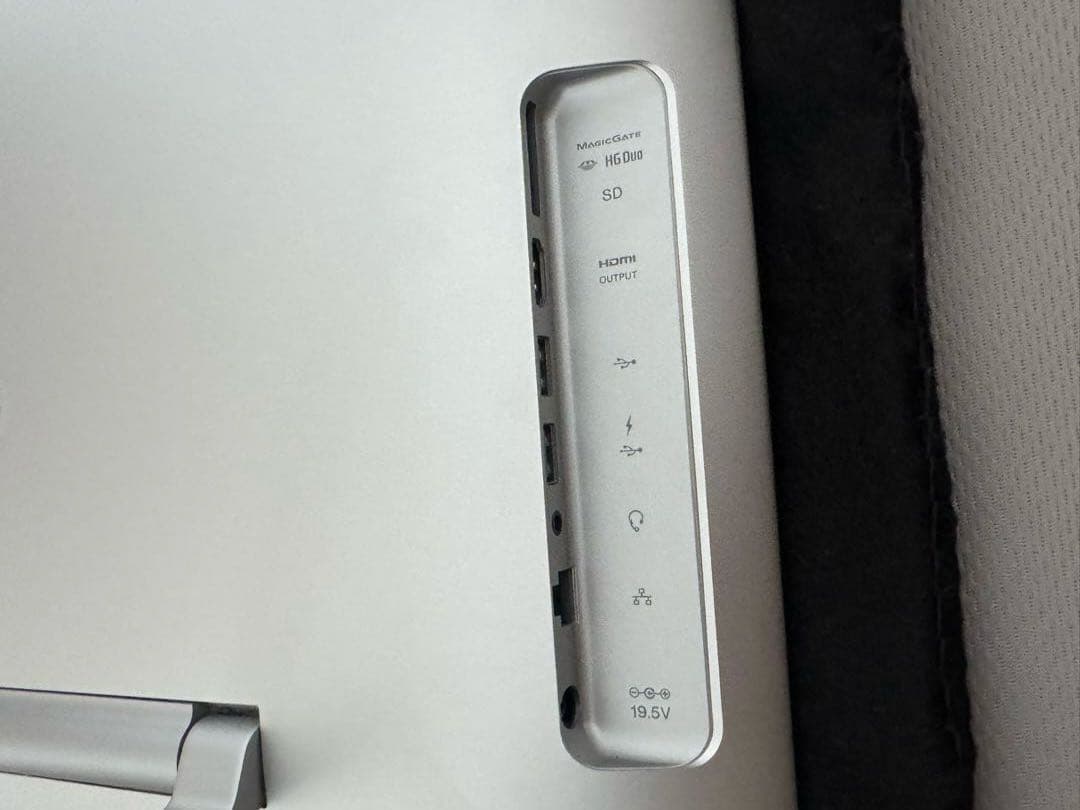 Windowsデスクトップ Sony VAIO Tap21 SVT21228EJB Windows 8
