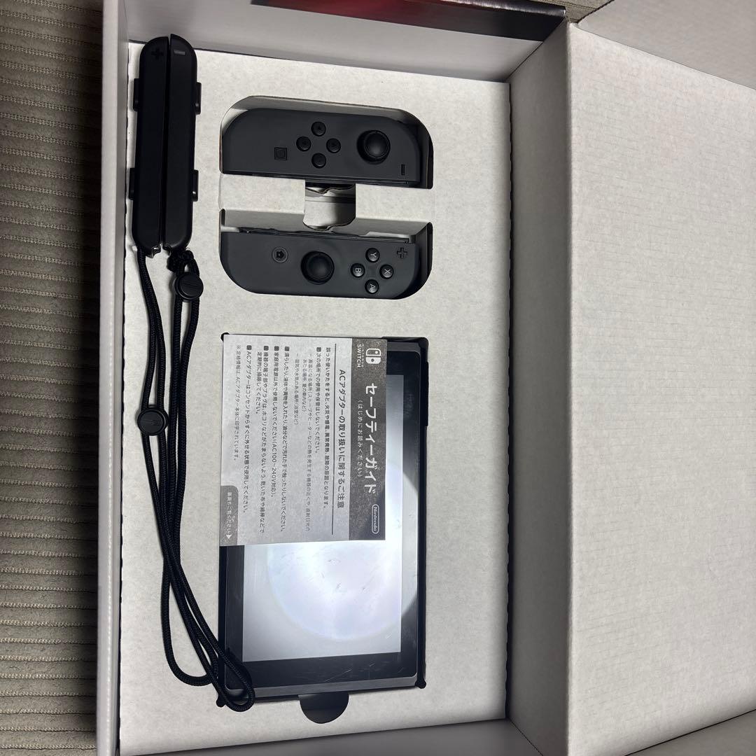 Nintendo Switch 本体 グレー Joy-Con
