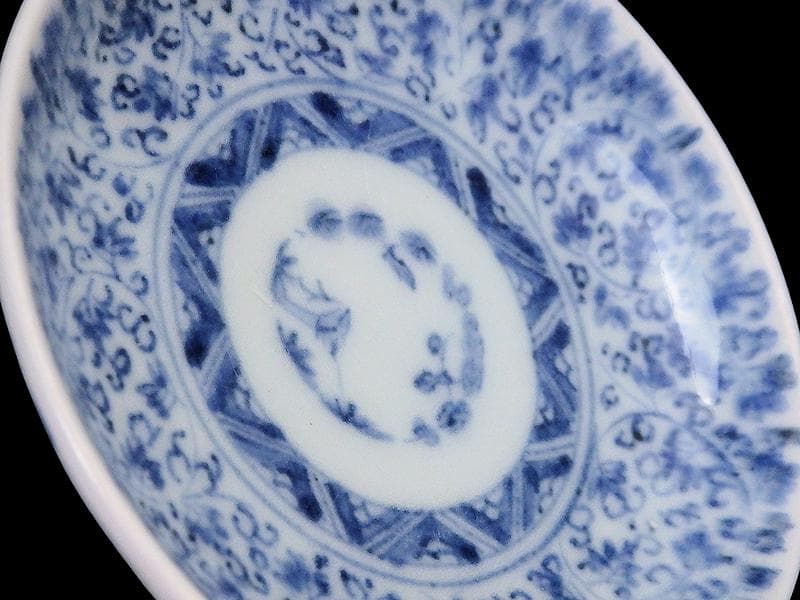 古伊万里　染付　微塵唐草　萩唐草の図　豆皿　C475AS-CXt