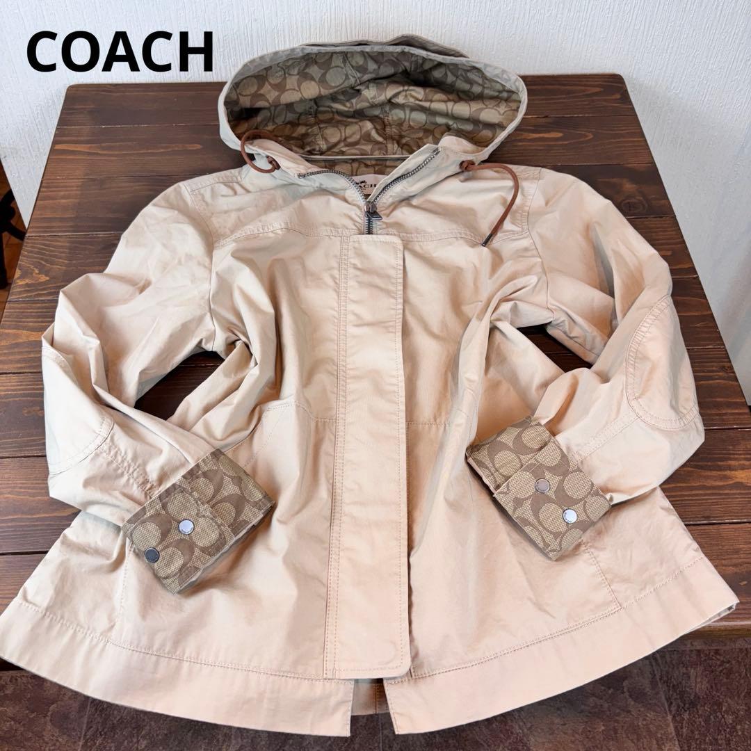 ★COACH★M★ベージュフード付きコート★ フード裏袖口裏前中心裏C柄素敵★
