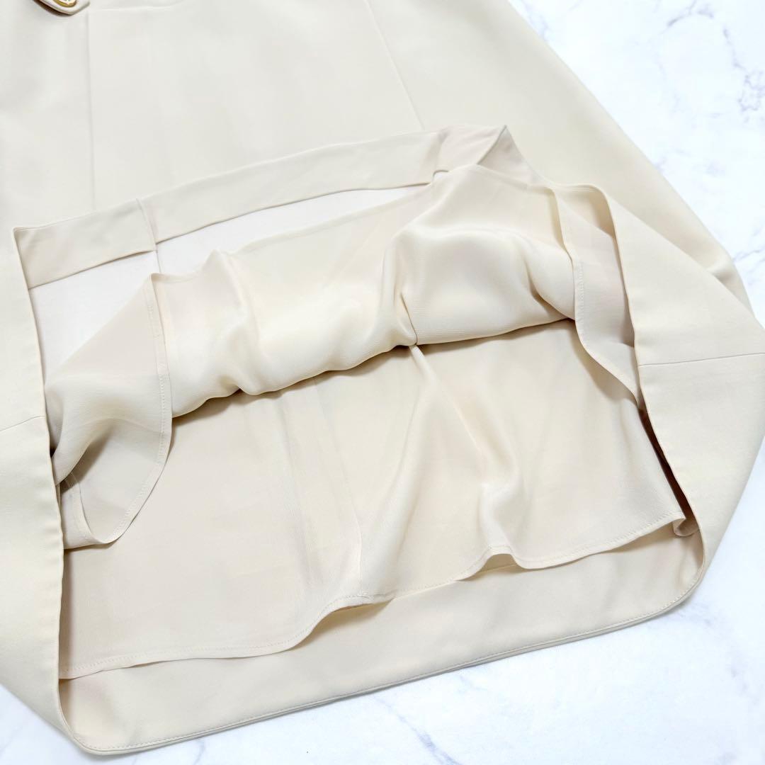 希少✨GUCCI✨シルク混ノースリーブワンピース（L）GGボタン　アイボリー