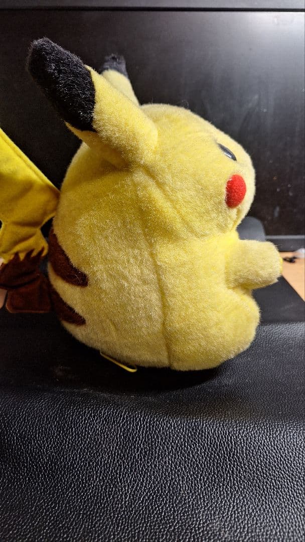 初期TOMY製 おしゃべりピカチュウ　ぬいぐるみ　ポケットモンスター　ポケモン