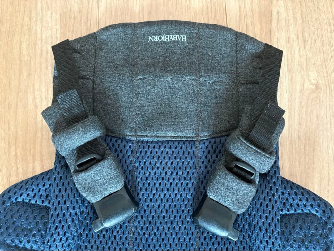 ＊BabyBjorn HARMONY＊ メッシュ　ネイビー
