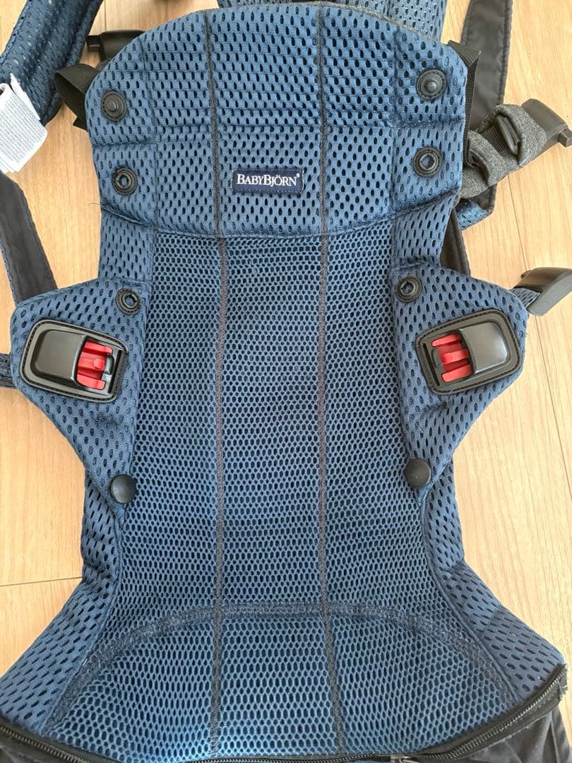 ＊BabyBjorn HARMONY＊ メッシュ　ネイビー
