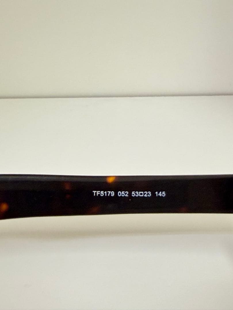TOM FORD TF5179 052 ライトブルーレンズ　度なし　サングラス