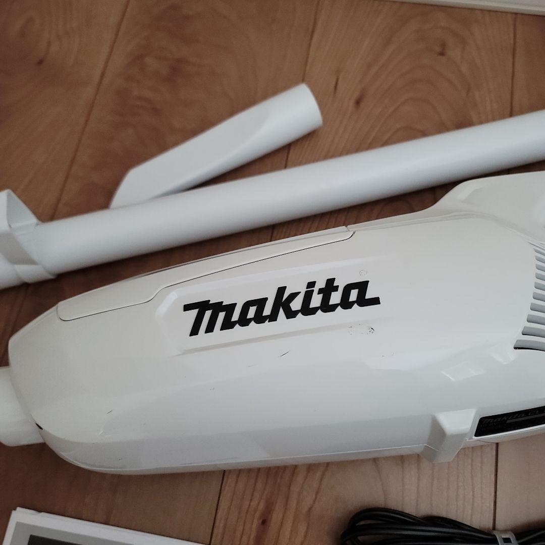マキタ コードレス掃除機 makita CL107FD 充電器DC10SA付