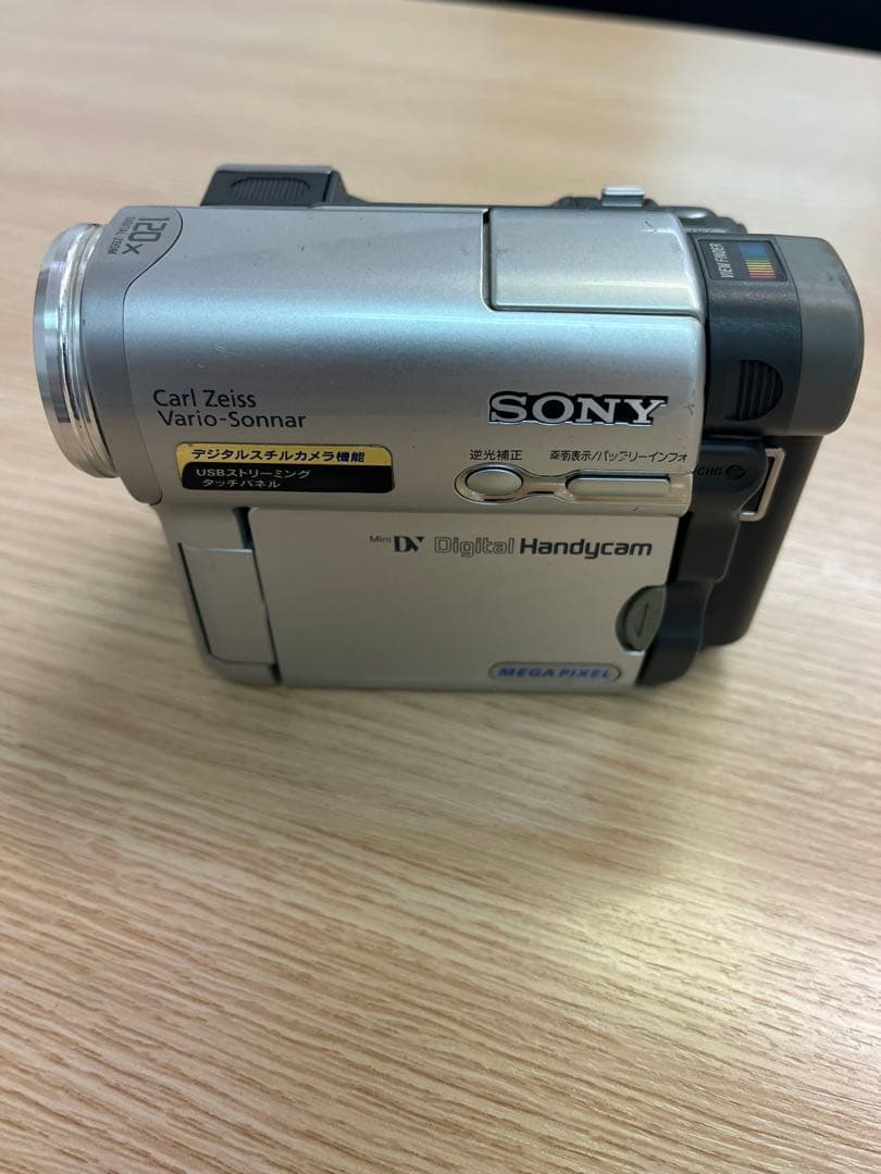 T*g様 SONY Digital Handycam Mini DV DCR-T