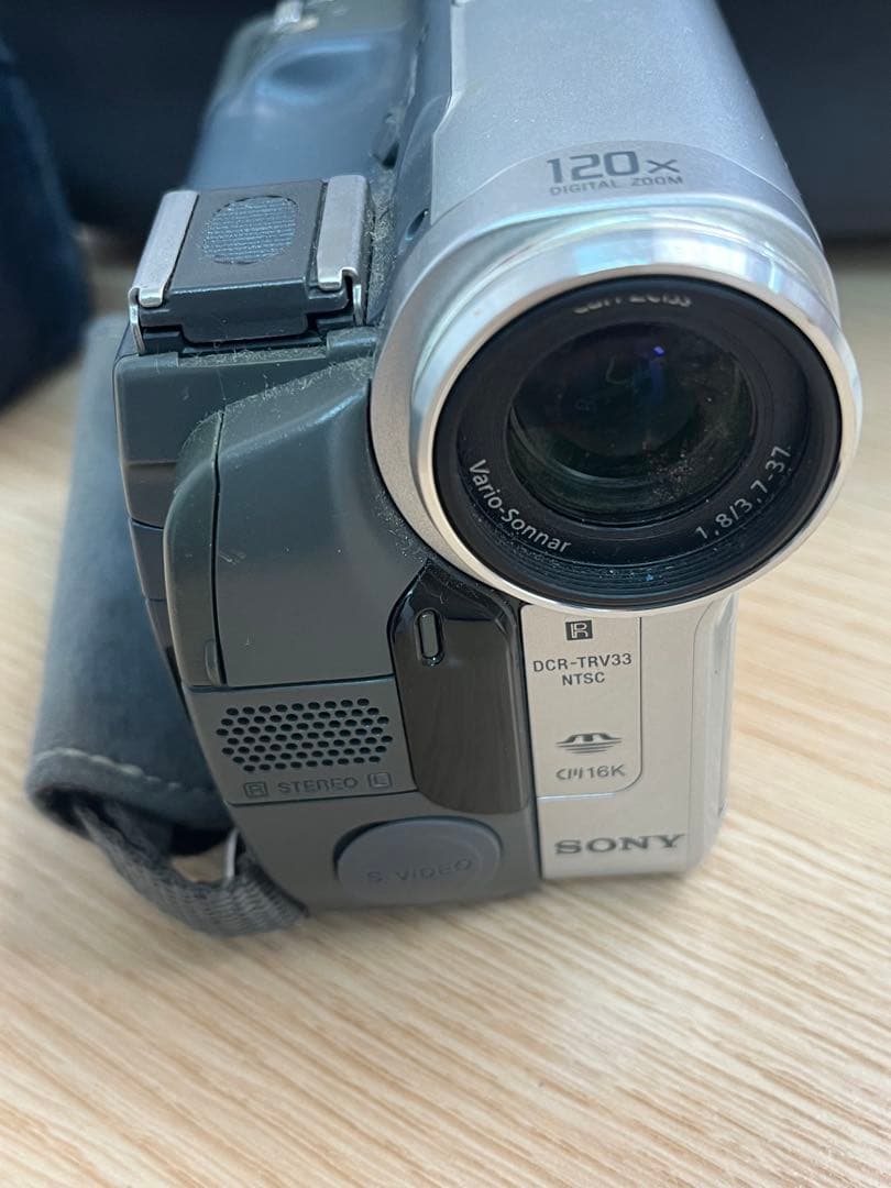 T*g様 SONY Digital Handycam Mini DV DCR-T