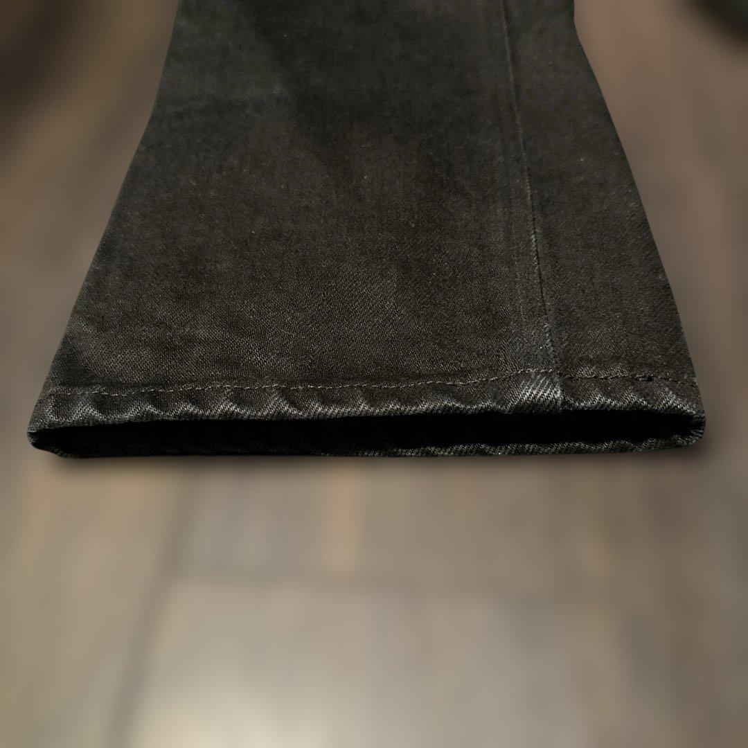BALENCIAGA ブラック ストレートデニム