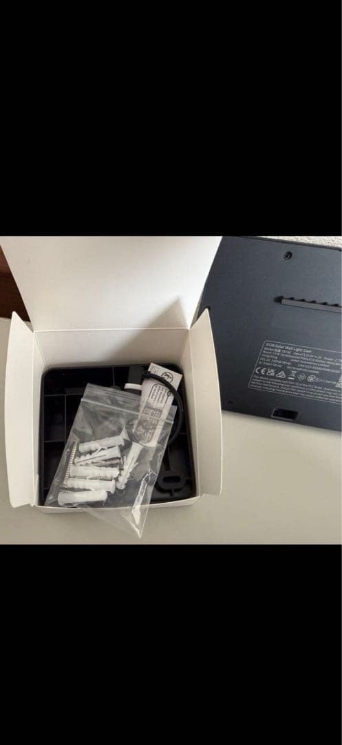 eufy Solar Wall Light Cam S120 未使用（箱無し）