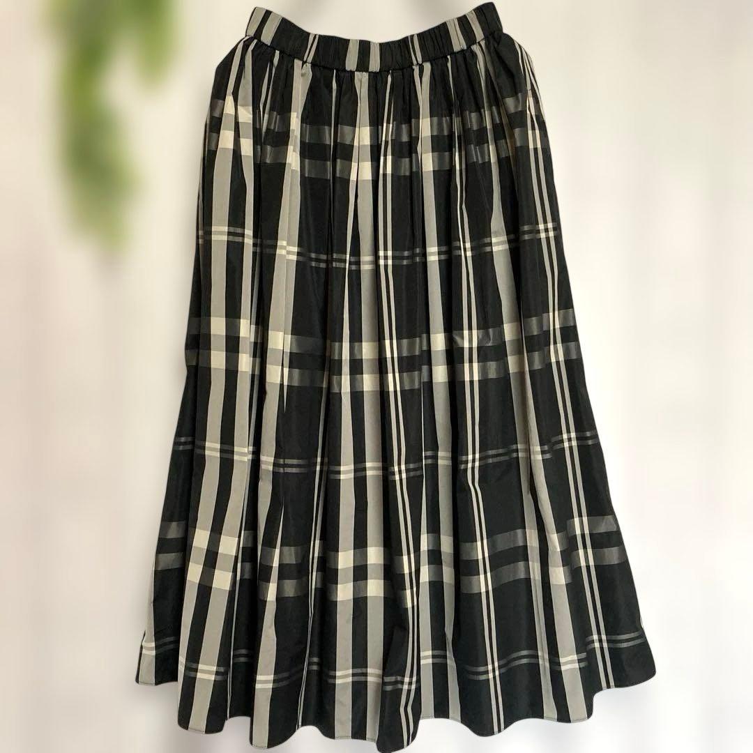 [極美品]ユナイテッドアローズ タフタスカート　M 手洗い可能