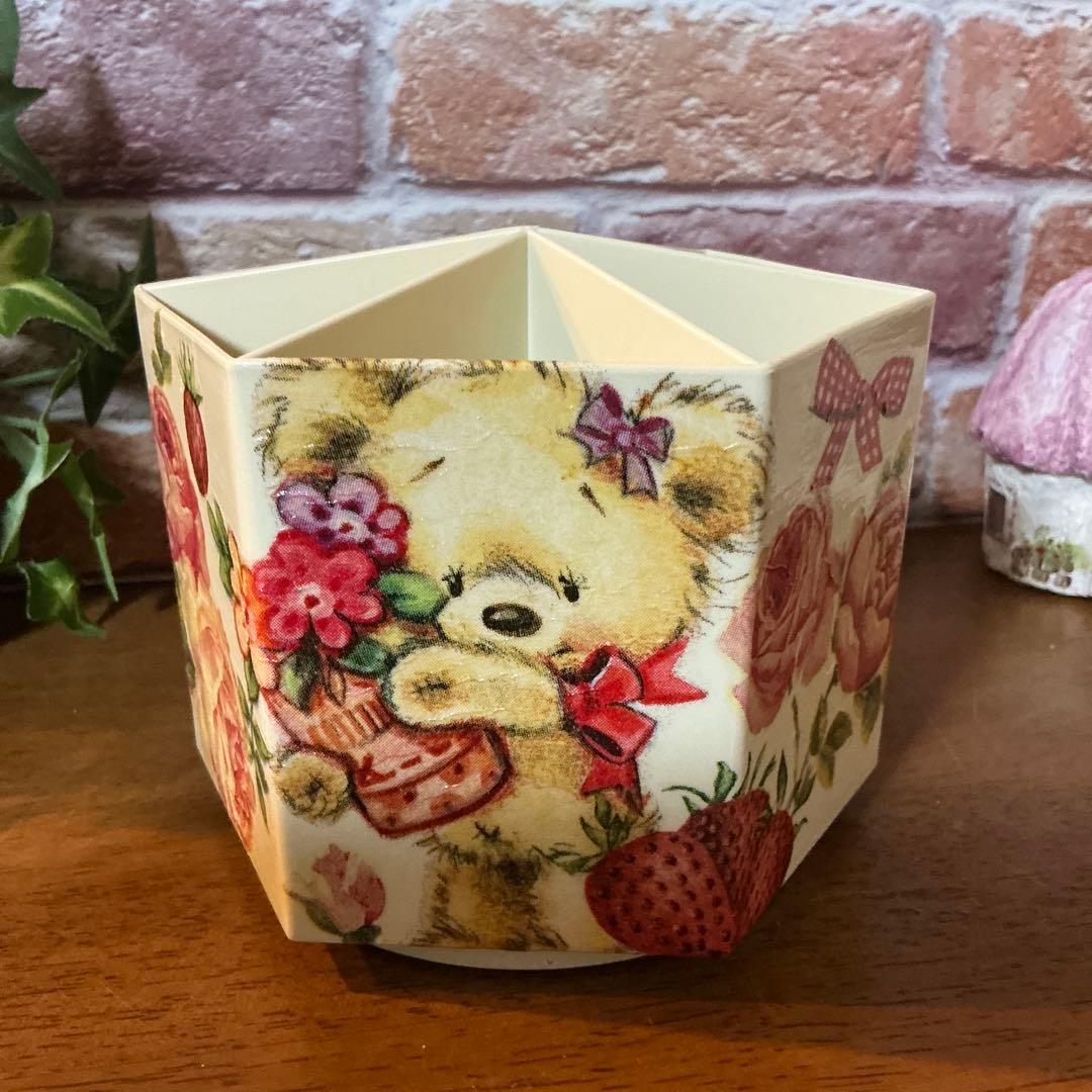 デコパージュ　ハンドメイド　回転式ペン立て　クマちゃん　うさぎちゃん