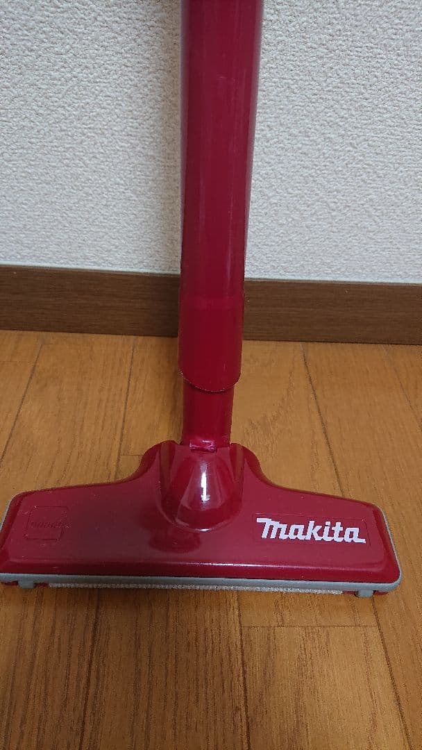 Makita 充電式クリーナー CL116DWR