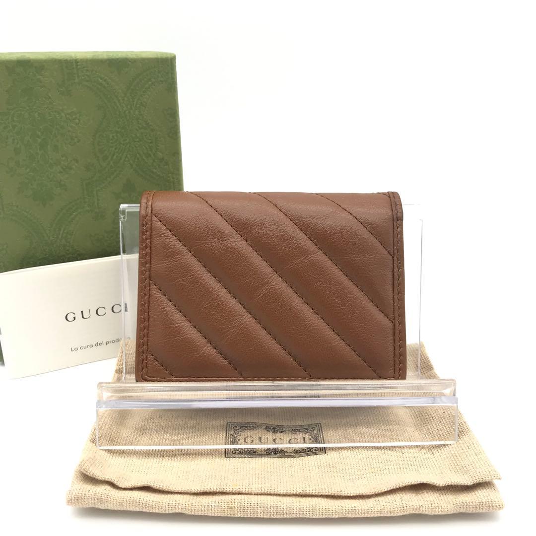正規品　極美品　グッチ財布　グッチggマーモント グッチキルティング　レザー