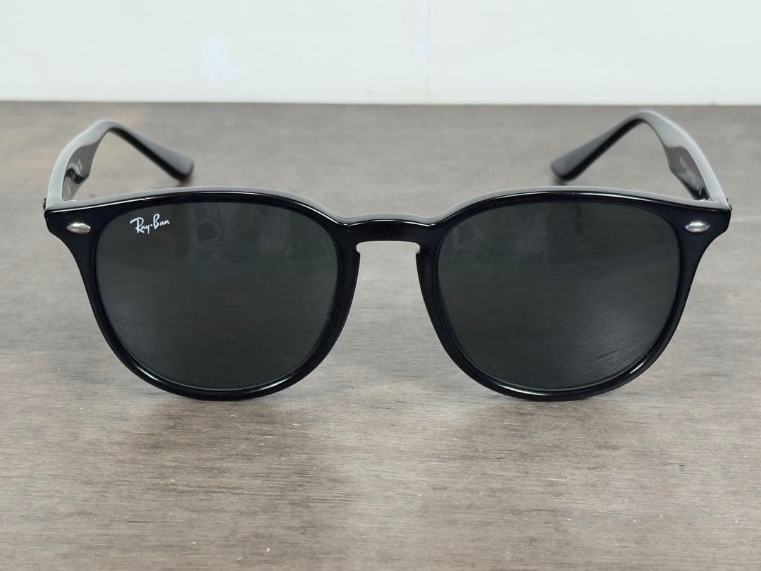 Ray-Ban ブラック サングラス RB 4259-F