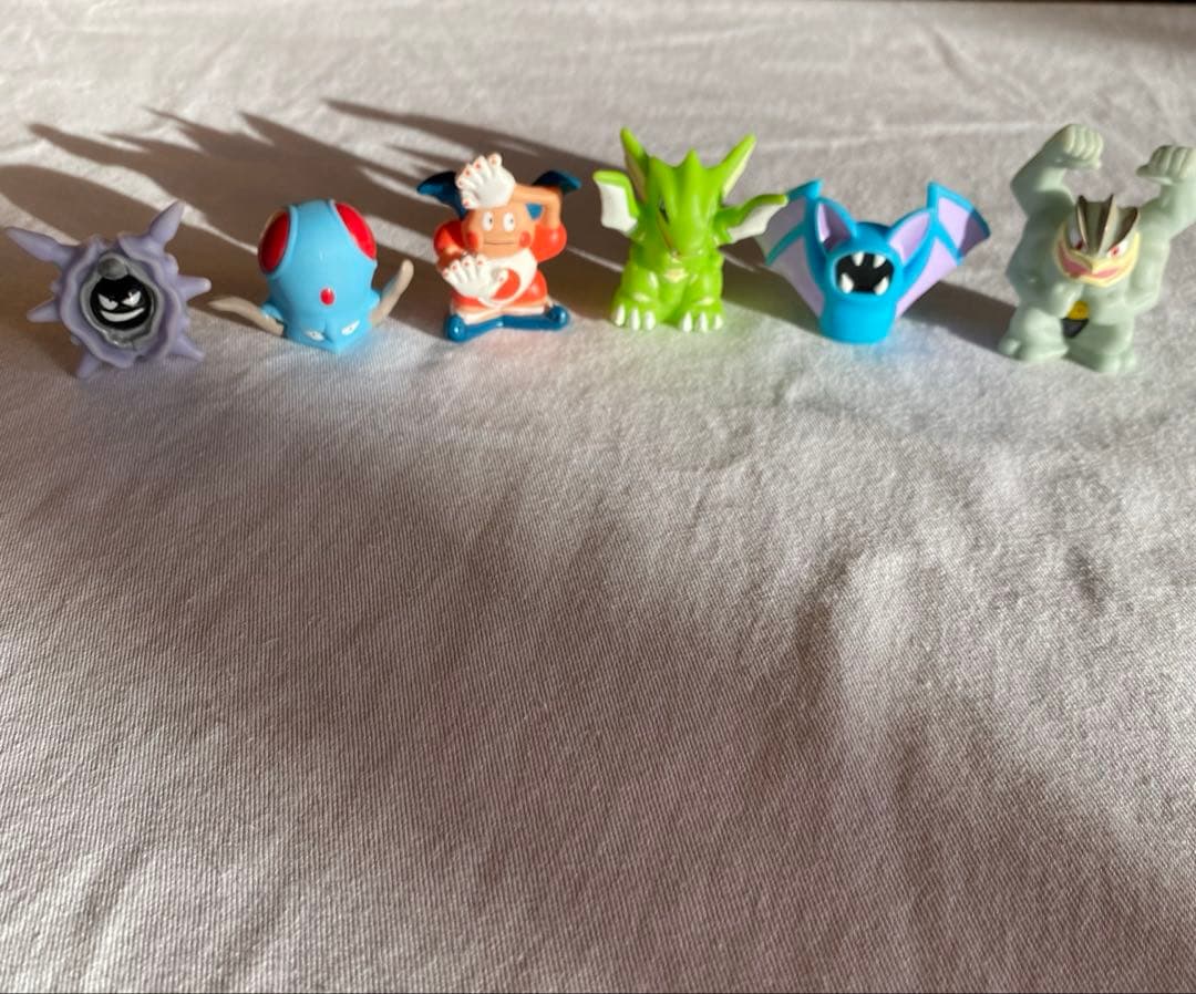 ポケモン　指人形　フィギュア　380体　初期　クリア　まとめ売り