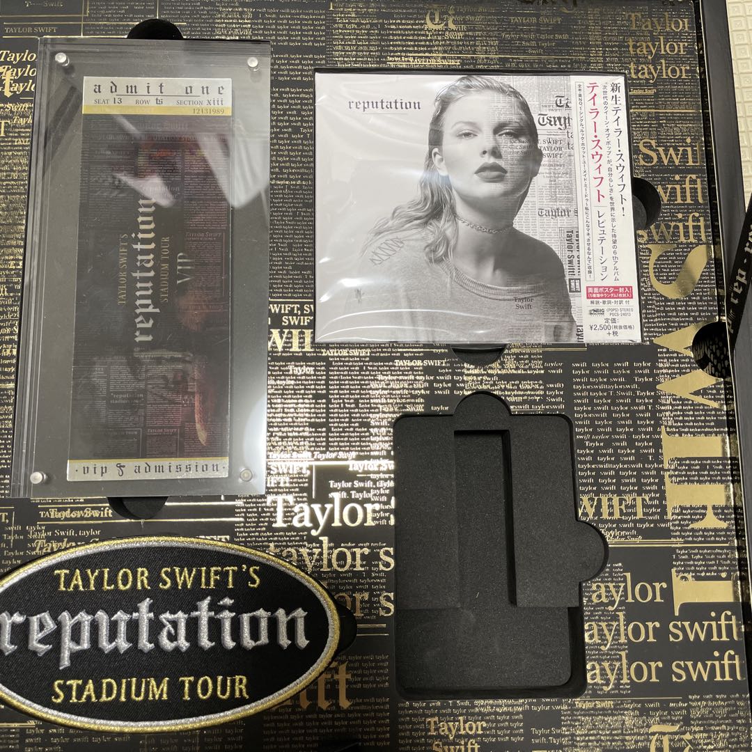 テイラースウィフト　vip特典box
