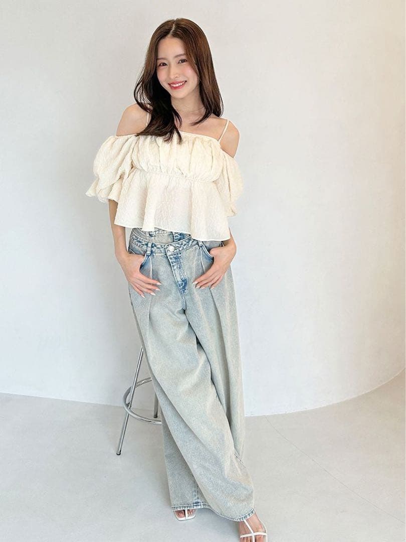 新品タグ付き SNIDEL レイヤードデザインパンツ LBLU